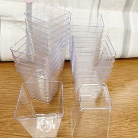 Ly Nhựa CH24 -25 Cái