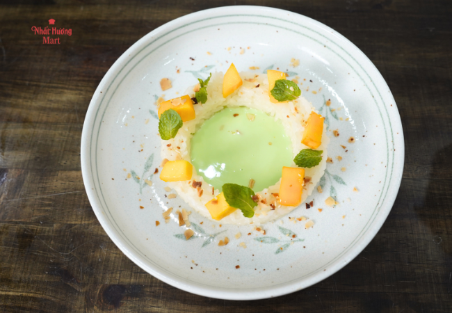 Kem Xôi Xoài Sốt Phô Mai Lá Dứa