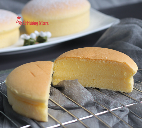 Cách làm Bánh Bông Lan Phô Mai mềm mịn từ Cốt Bánh Đông Lạnh Nhất Hương