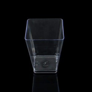 ly nhựa ch24 25 cái